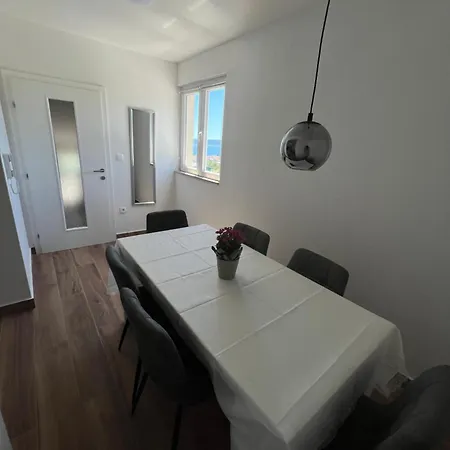 Penga * Kaštela