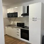 Penga Apartment *