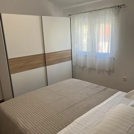Penga Apartman Kastela